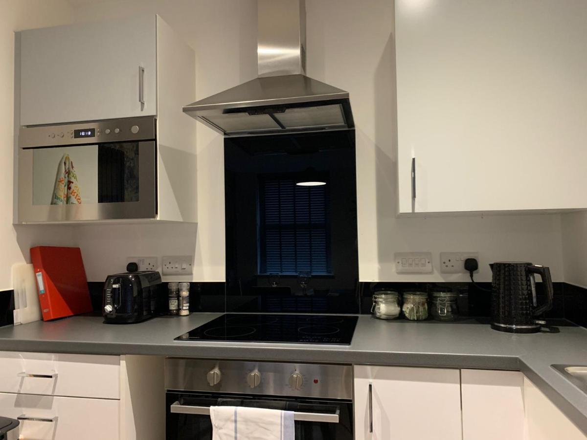 Bright 1Br Apartment In Preston プレストン エクステリア 写真