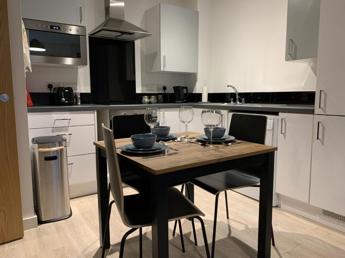 Bright 1Br Apartment In Preston プレストン エクステリア 写真